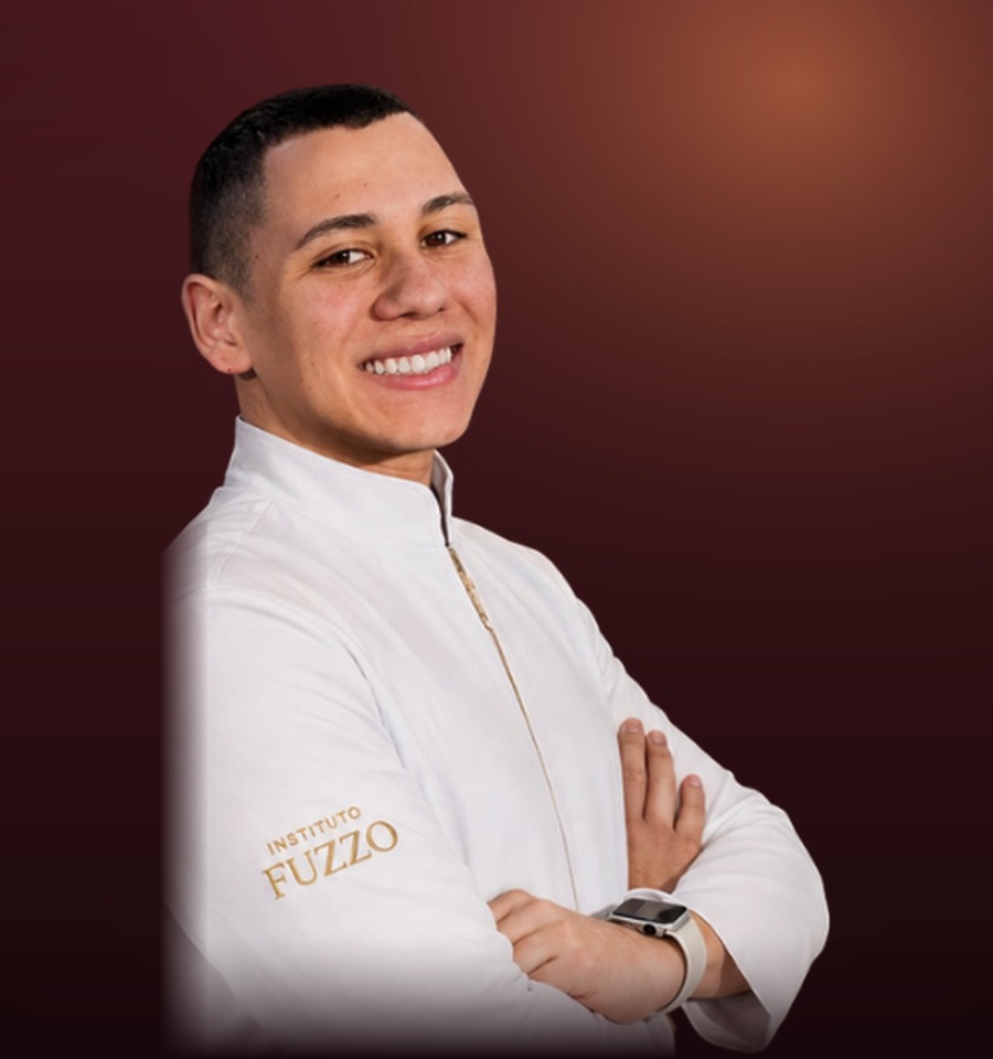 Dr. Octávio Fuzzo, cirurgião-dentista