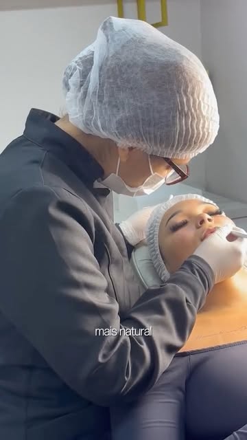 Atendimento clínico de profilaxia dental no Instituto Fuzzo